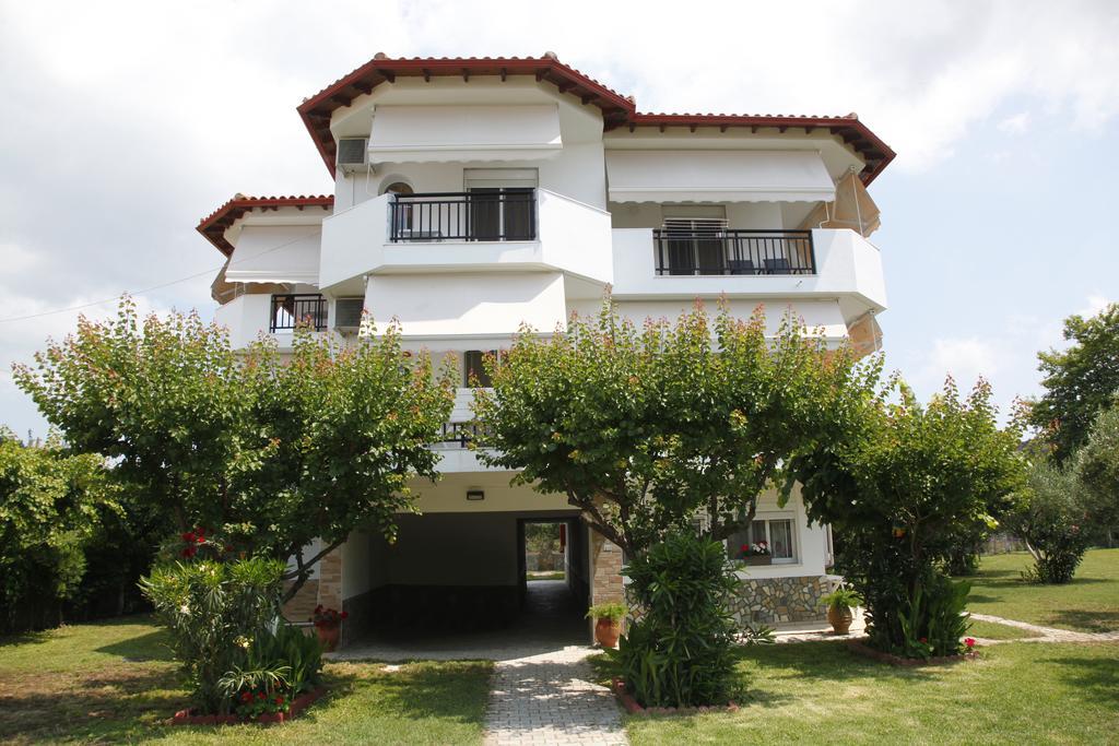 Ferienwohnung Badis Haus Toroni Exterior foto
