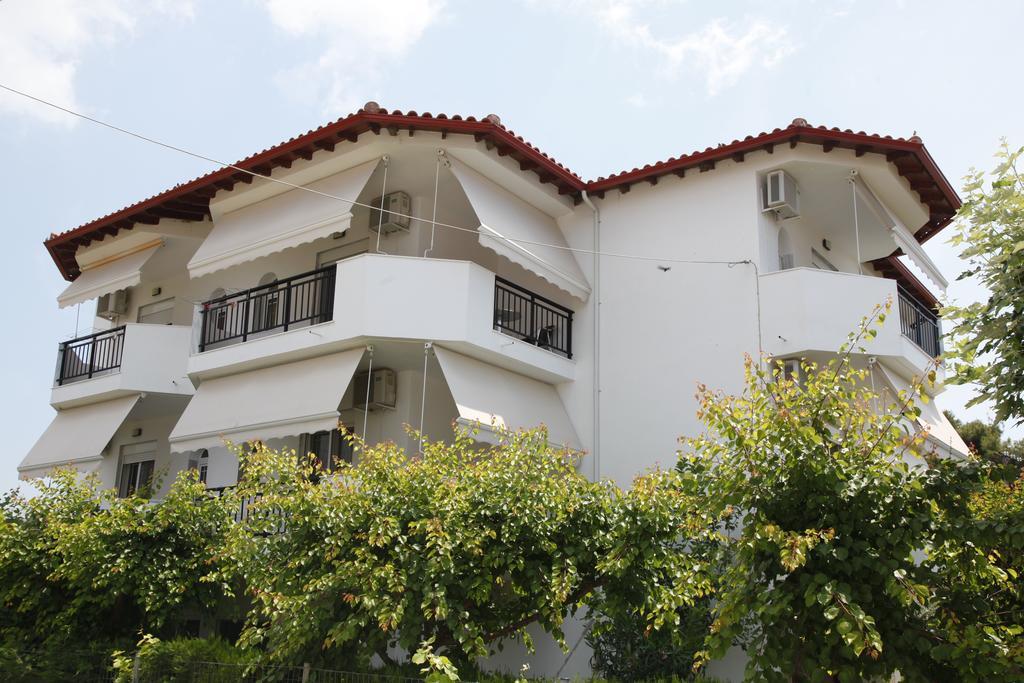 Ferienwohnung Badis Haus Toroni Exterior foto