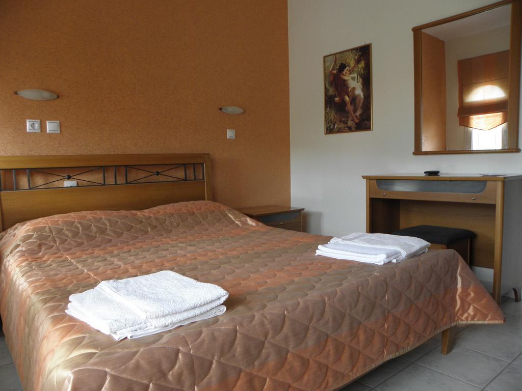 Ferienwohnung Badis Haus Toroni Exterior foto
