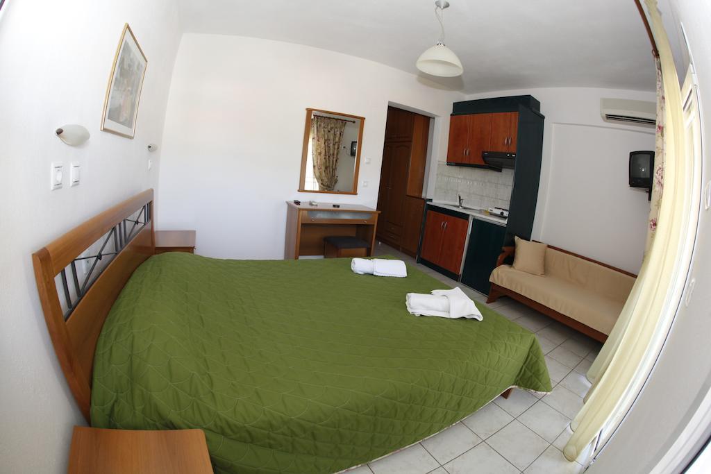 Ferienwohnung Badis Haus Toroni Exterior foto